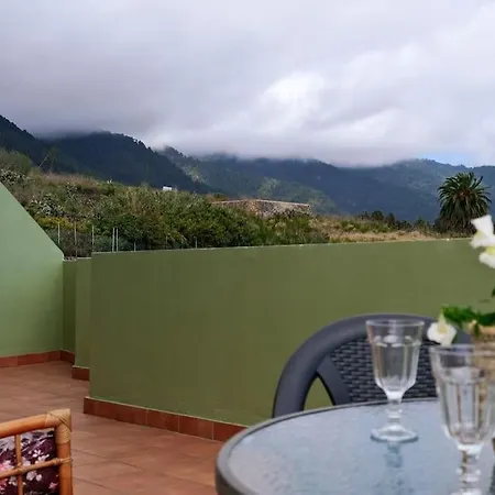 Casa El Porvenir - Atico En Brena Alta